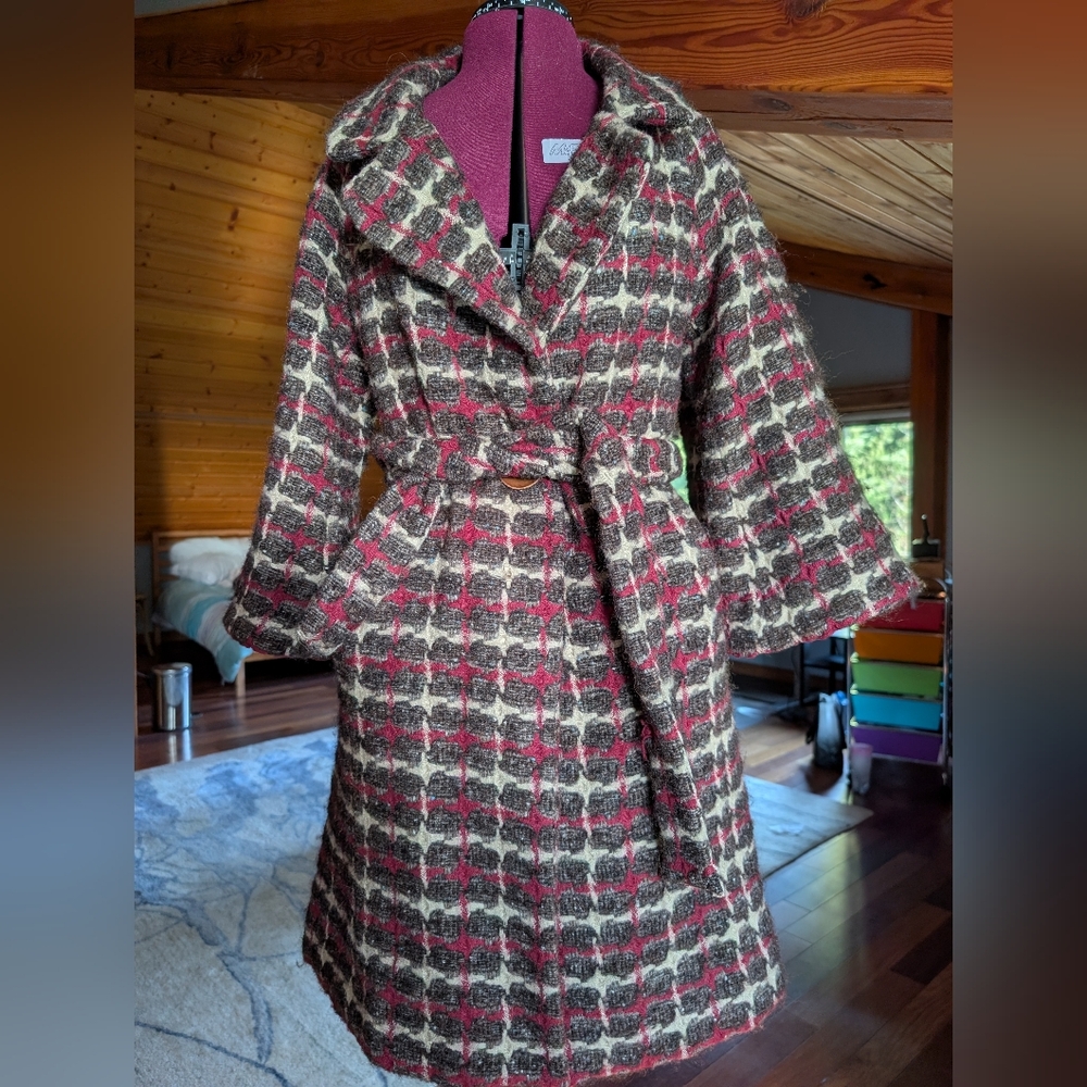 ANTHRO Burning Torch Brown, Blood Red and Cream Coat
